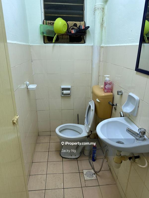 For Sale - saujana apartment