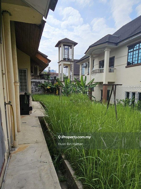 Bungalow House untuk Dijual di Seksyen 3, Bangi oleh Husri Bin Hassan - iProperty.com.my