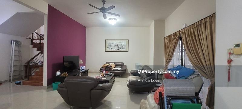 Bungalow House for Sale in Taman Equine, Seri Kembangan by Arnica Low - iProperty.com.my