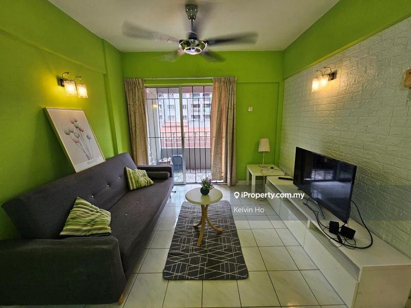 For Rent - Arena Green