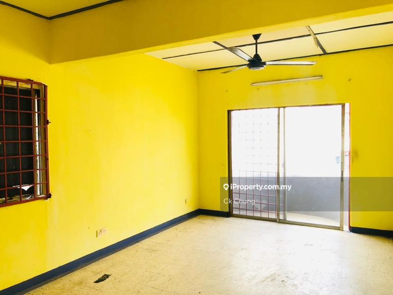 Pangsapuri untuk Dijual di Taman Jinjang Baru Kos Sederhana Apartment oleh Ck Chung - iProperty.com.my