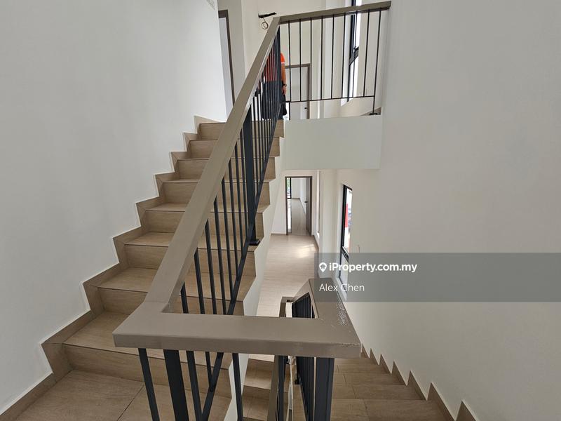 Terraced House for Sale in Taman Naga Emas, Salak South by Alex Chen - iProperty.com.my