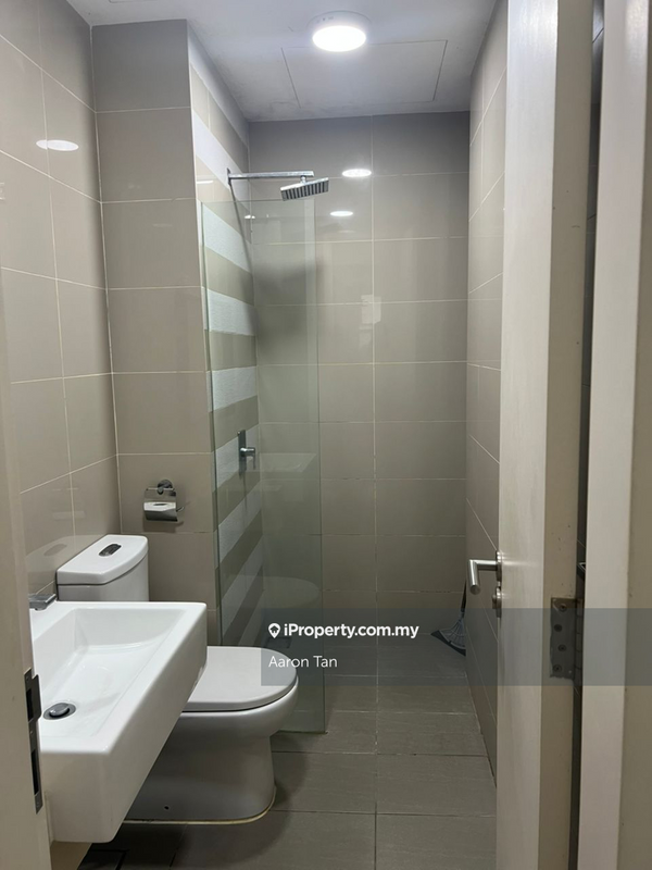 Residensi Servis untuk Disewa di South View oleh Aaron Tan - iProperty.com.my