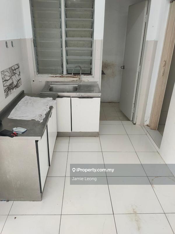 Apartment for Sale in Lakeview Apartments by Jamie Leong - iProperty.com.my