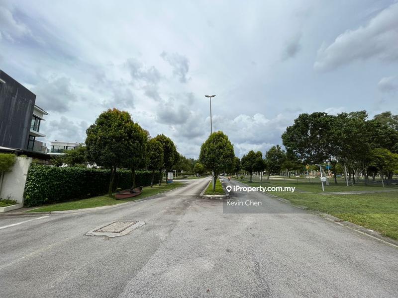 Residential Land for Sale in Lake Edge, Puchong by Kevin Chen - iProperty.com.my