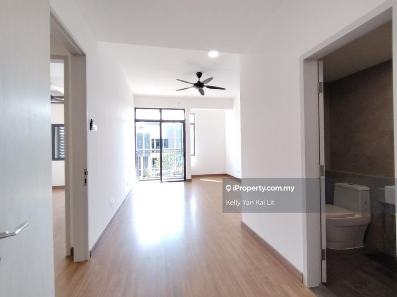 Rumah Teres 3-Tingkat untuk Dijual di Park Residence, Seri Kembangan oleh Kelly Yan Kai Lit - iProperty.com.my