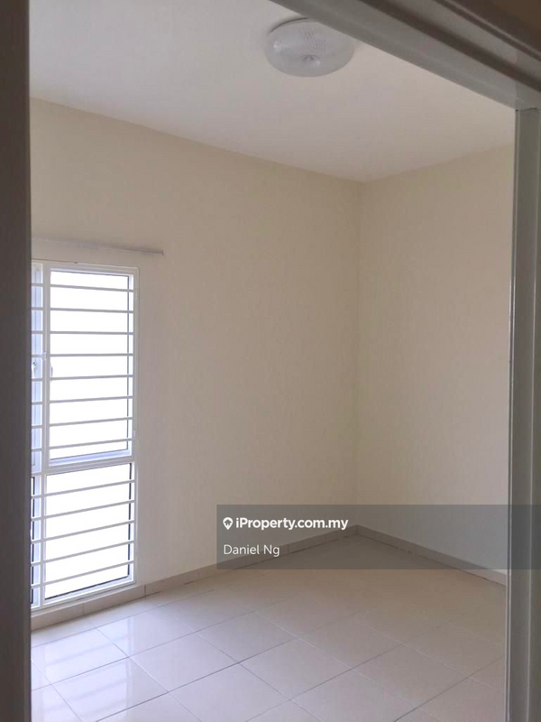 Condominium for Sale in The iResidence by Daniel Ng - iProperty.com.my