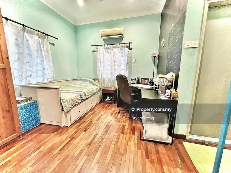 Semi-Detached House for Sale in Damansara Jaya, Petaling Jaya by Bryan Wong - iProperty.com.my