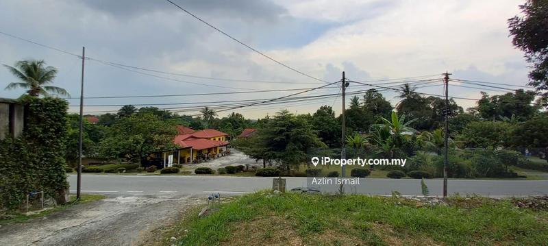 Banglo Tanah untuk Dijual di Kampung Merbau Sempak, Sungai Buloh oleh Azlin Ismail - iProperty.com.my
