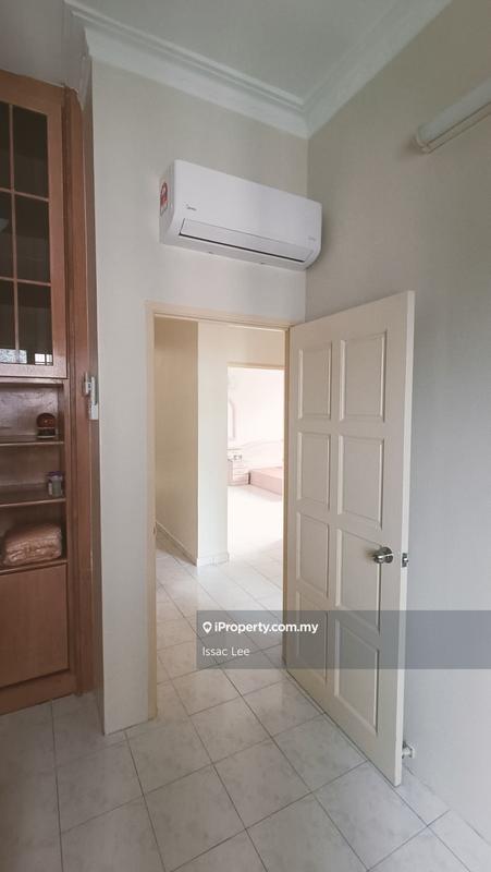 Apartment for Rent in Parkview Towers by Issac Lee - iProperty.com.my