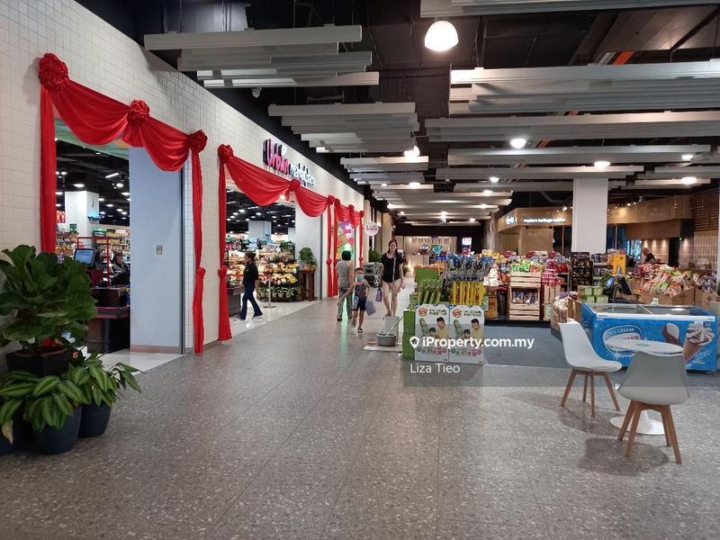 Kediaman Servis untuk Disewa di Seventeen Mall & Residences (Biji Living) oleh Liza Tieo - iProperty.com.my