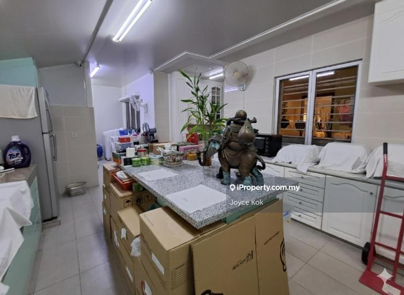 Semi-Detached House for Sale in Usj 5, Subang Jaya by Joyce Kok - iProperty.com.my