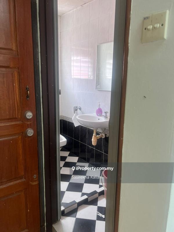 Shop / Office untuk Disewa di Seksyen 52, Petaling Jaya oleh Sasirekha Kaliani - iProperty.com.my