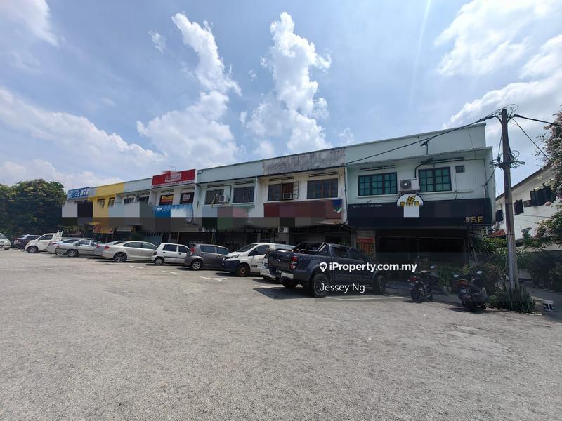 For Sale - Centrepoint Pasir Pinji
