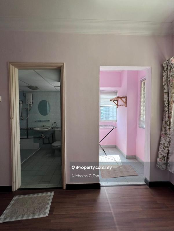 Condominium for Sale in Pantai Panorama Condominiums by Nicholas C Tan - iProperty.com.my