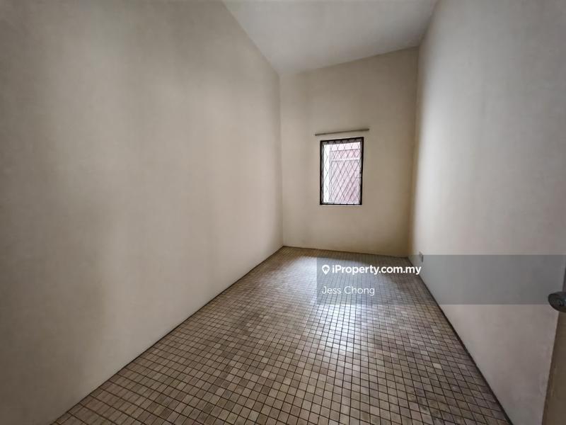 2.5-storey Terraced House for Sale in ttdi, Taman Tun Dr Ismail by Jess Chong - iProperty.com.my