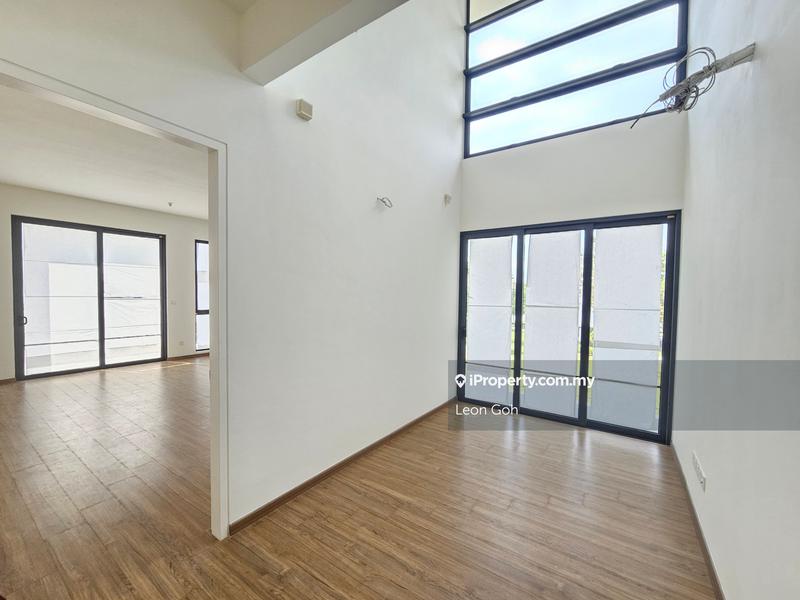 Rumah Berangkai 3 Tingkat untuk Dijual di Twentyfive7, Tanjong Duabelas oleh Leon Goh - iProperty.com.my