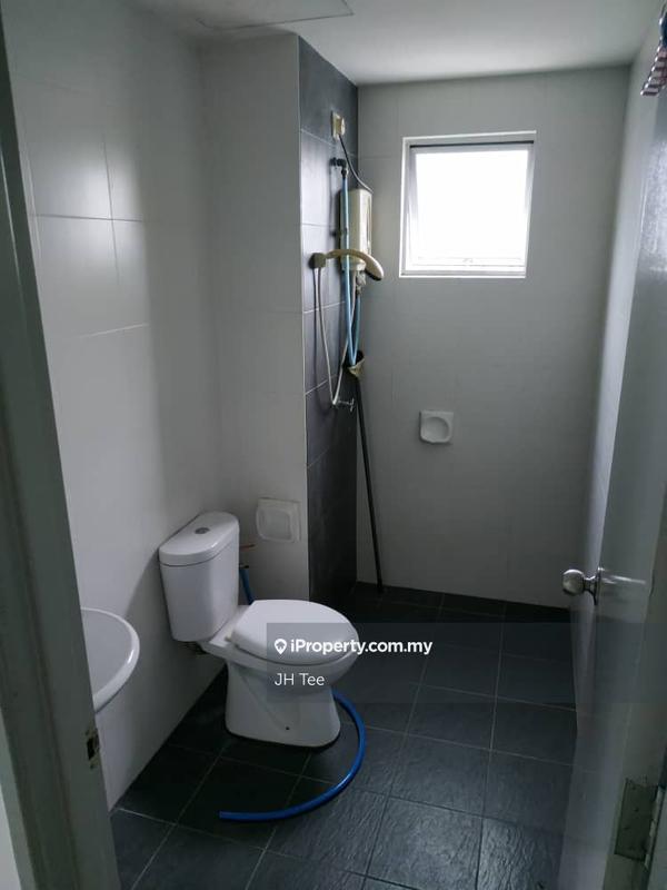 Condominium for Sale in Casa Residenza by JH Tee - iProperty.com.my