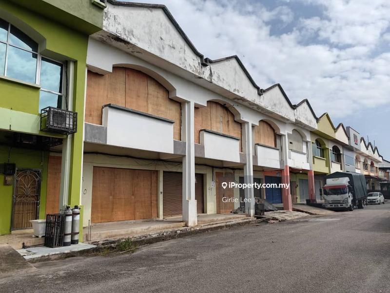 Shop-Office for Sale in Bandar Amanjaya, Sungai Lalang by Girlie Lee - iProperty.com.my