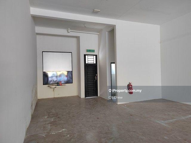 Shop for Sale in Taman Pasir Putih, Pasir Gudang by CY Chew - iProperty.com.my