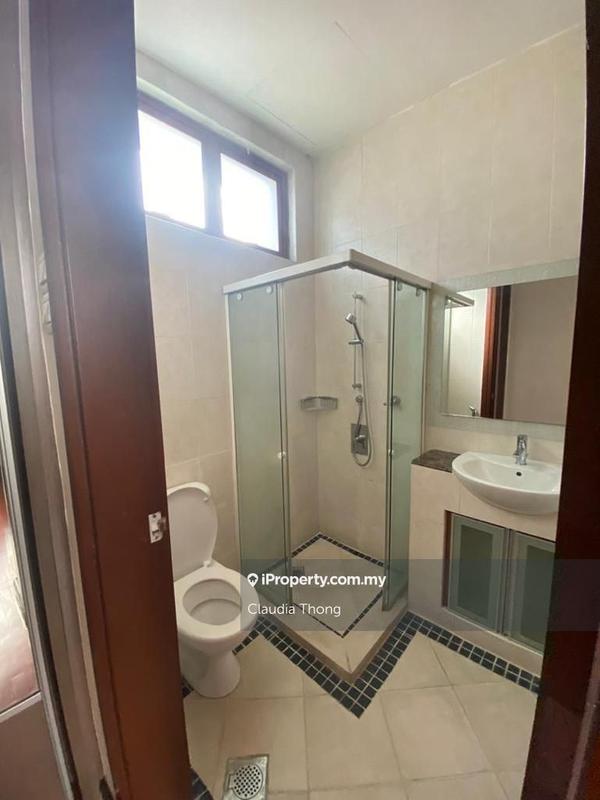 Rumah Berkembar untuk Dijual di 2uj8d, Batu oleh Claudia Thong - iProperty.com.my
