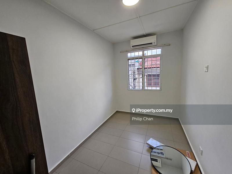Rumah Berangkai 2 Tingkat untuk Disewa di Taman Kuchai Jaya, Kuchai Lama oleh Philip Chan - iProperty.com.my