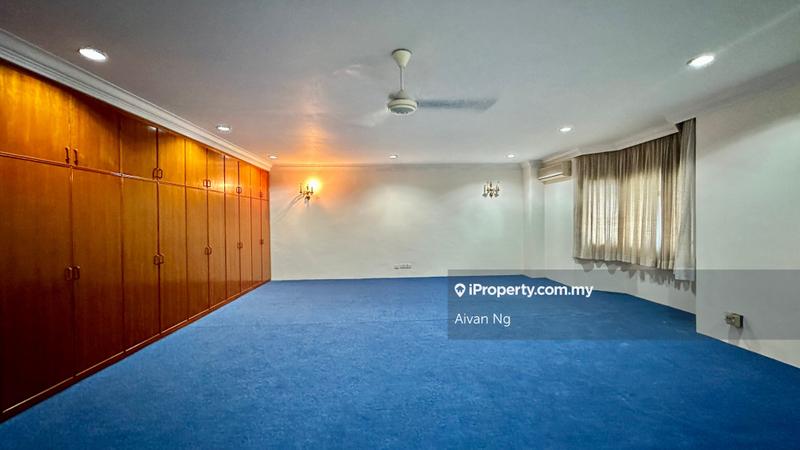 Bungalow House untuk Dijual di Taman Bukit Pantai, Bangsar oleh Aivan Ng - iProperty.com.my