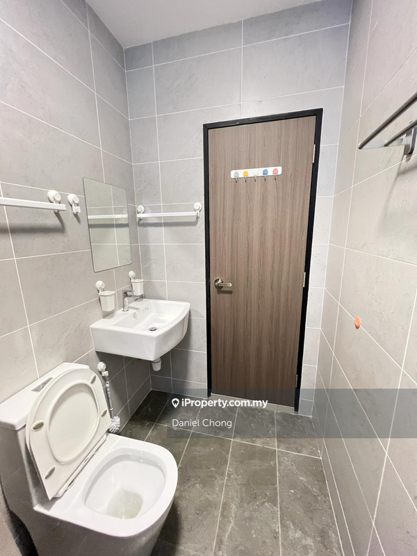 Service Residence for Sale in Twin Tower Residence by Daniel Chong - iProperty.com.my