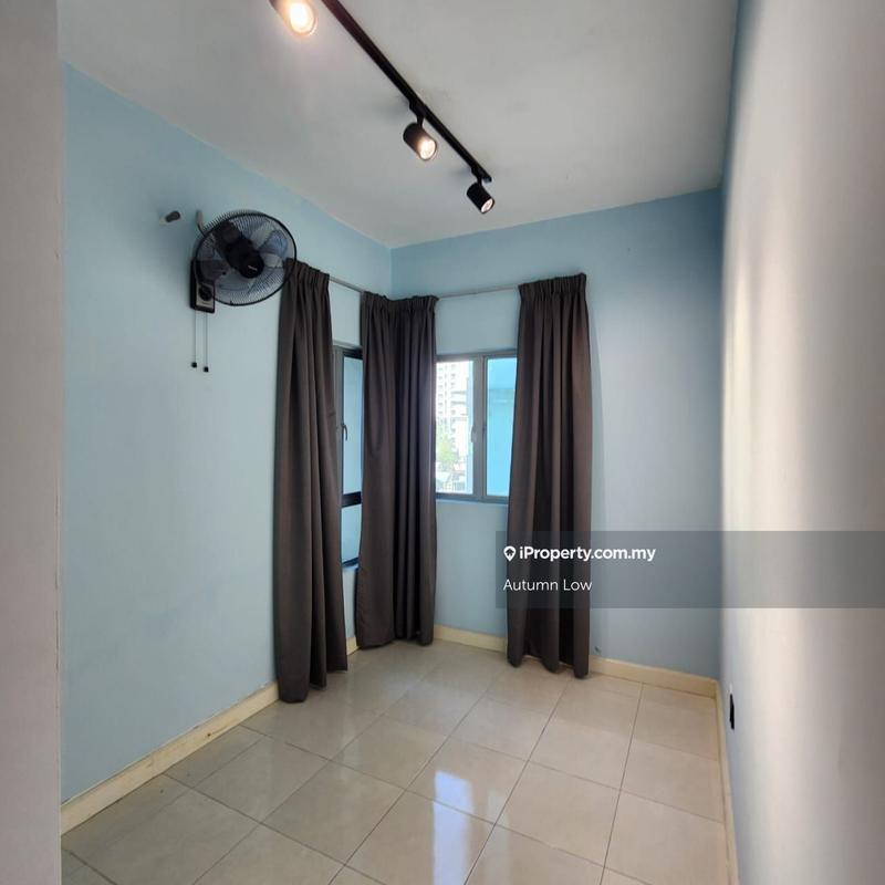 Service Residence for Rent in Metropolitan Square by Autumn Low - iProperty.com.my