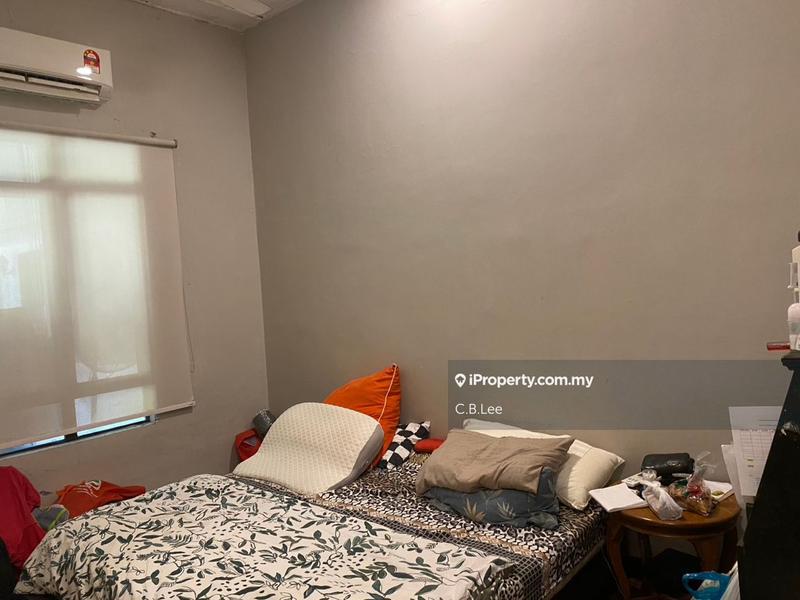 Bungalow House for Sale in Seksyen 6, Petaling Jaya by C.B.Lee - iProperty.com.my