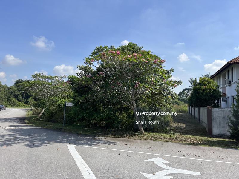 Residential Land for Sale in CORNER BUNGALOW LOT KOTA SERIEMAS NILAI, Nilai by Sharil Routh - iProperty.com.my