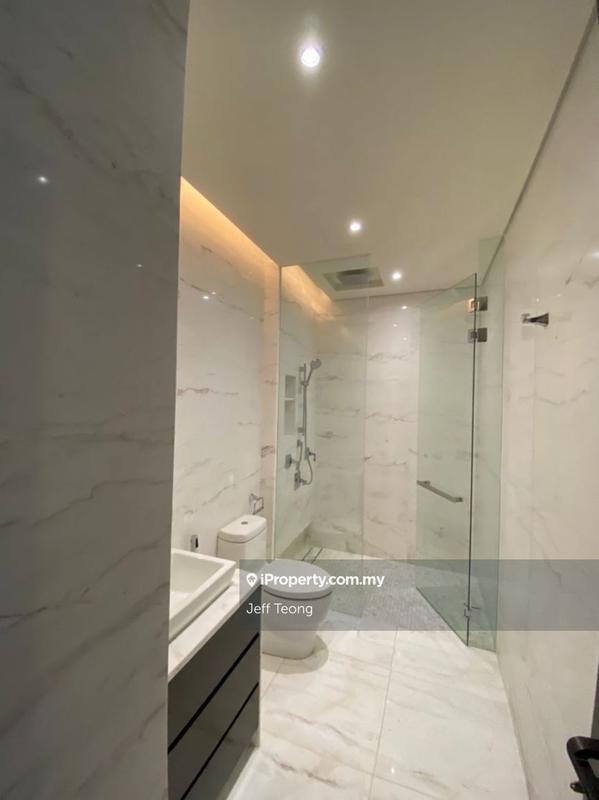 For Rent - Four Seasons Place