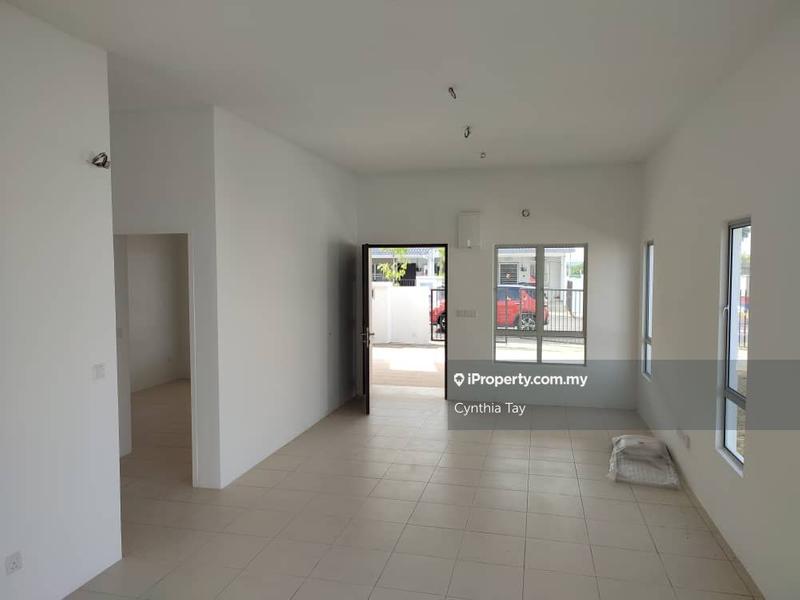 1-storey Terraced House for Sale in Iringan Bayu, Seremban by Cynthia Tay - iProperty.com.my