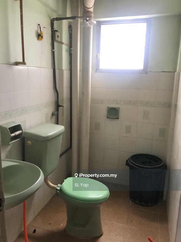 Pangsapuri untuk Dijual di Vantage Point (Menang Ria) oleh SL Yap - Bathroom - iProperty.com.my