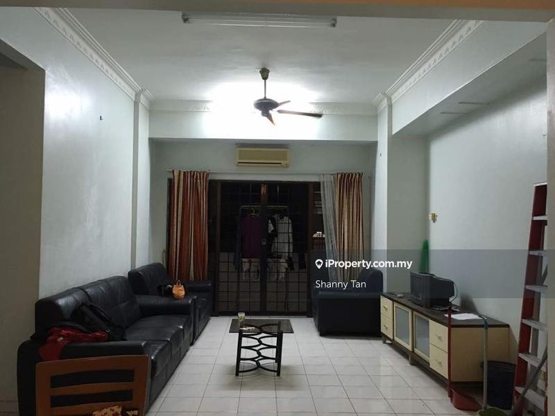 For Sale - Evergreen Park Acorn & Hazel