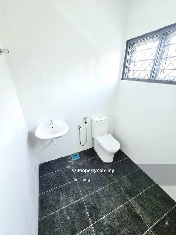 2-storey Terraced House for Sale in Taman Ipoh Timur, Ipoh by Mr. Heng - iProperty.com.my