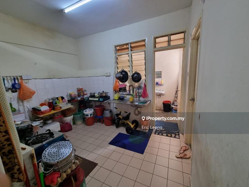 Apartment for Sale in Pangsapuri Suria by Eric Leong - iProperty.com.my