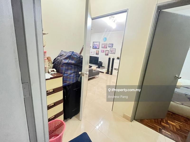 Pangsapuri untuk Dijual di Ixora Apartments oleh Andrew Pang - iProperty.com.my