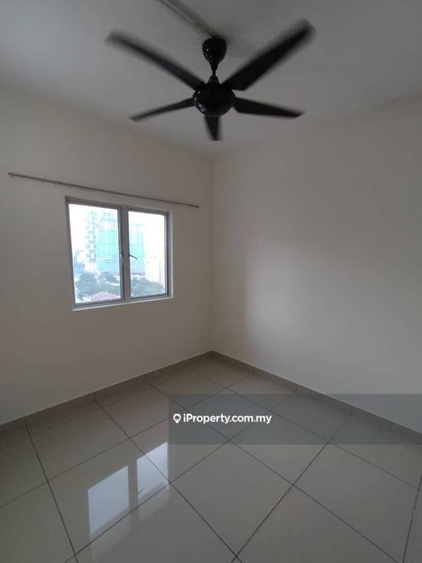 Service Residence for Sale in Platinum Lake PV 21 by Luis Looi - iProperty.com.my
