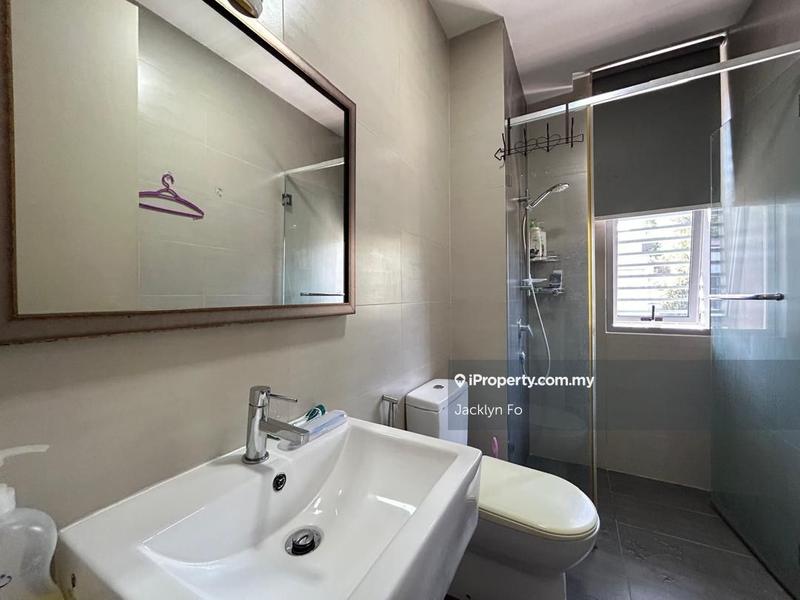 Rumah Teres 3-Tingkat untuk Dijual di Taman Equine, Seri Kembangan oleh Jacklyn Fo - iProperty.com.my