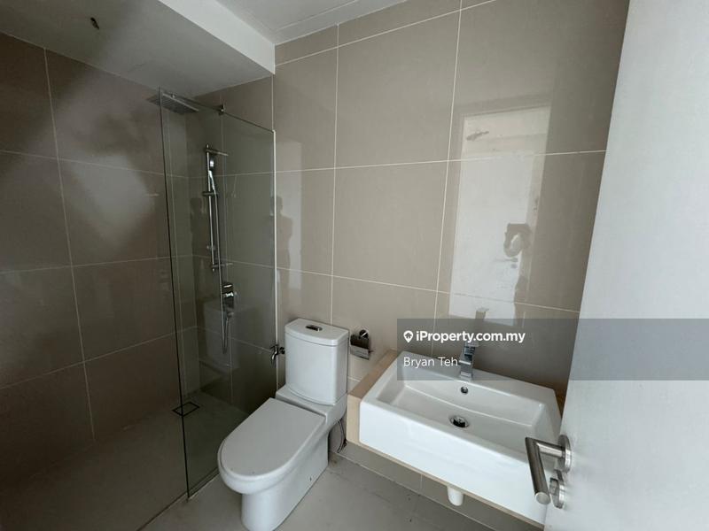 Kediaman Servis untuk Dijual di Suria @ North Kiara oleh Bryan Teh - iProperty.com.my