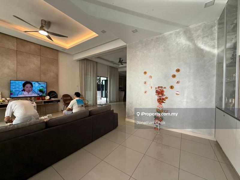 3-storey Terraced House for Sale in 16 Sierra, Puchong by Jonathan Chok - iProperty.com.my