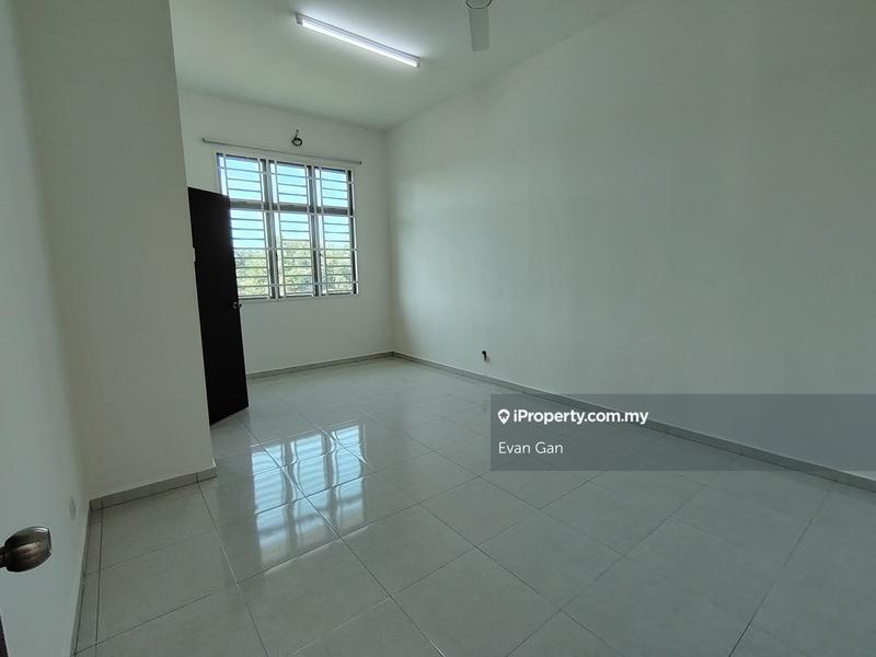 Semi-Detached House for Sale in Taman Cheng Perdana, Cheng by Evan Gan - iProperty.com.my