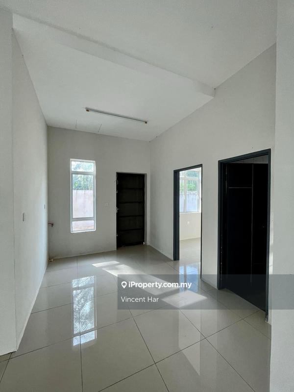 Bungalow House for Sale in Taman Bakti, Sitiawan by Vincent Har - iProperty.com.my