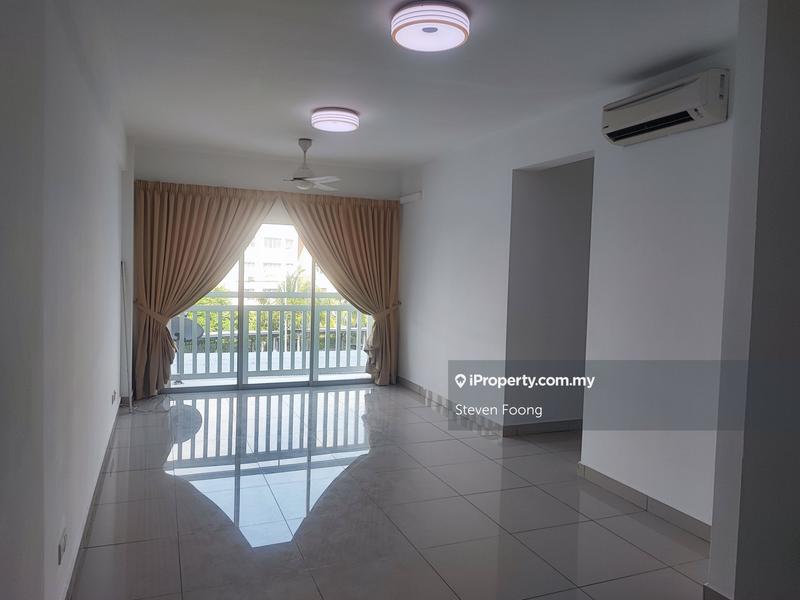 For Sale - Hijauan Puteri Condominium