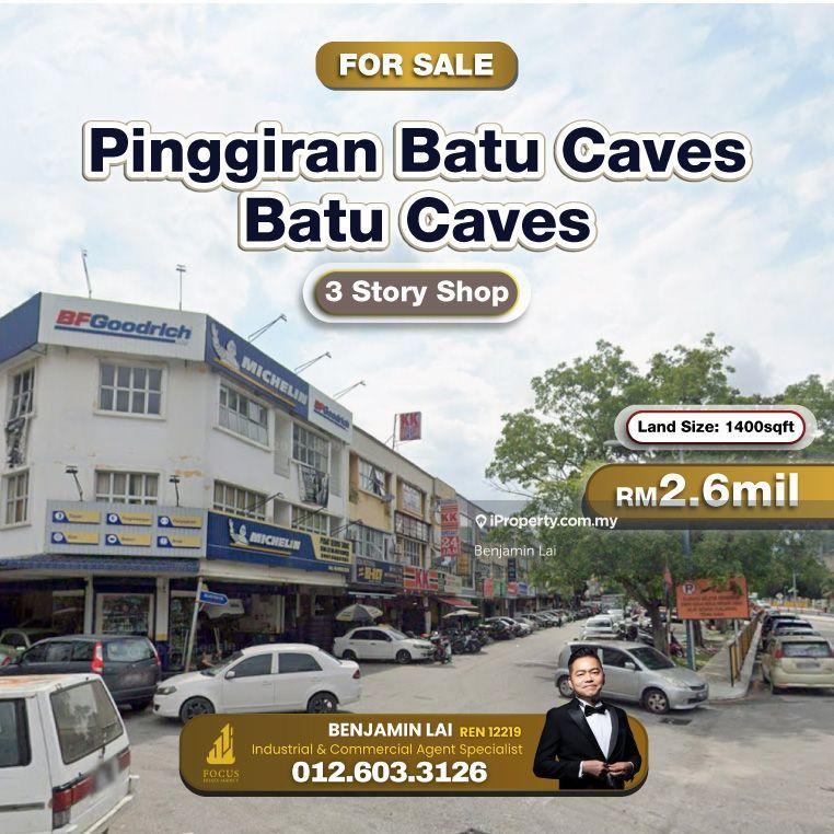 For Sale - Pinggiran Batu Caves, Batu Caves 3 Story Shop For Sale