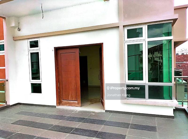 Rumah Berkembar untuk Dijual di Taman Semabok, Melaka City oleh Jonathan Kiang - iProperty.com.my