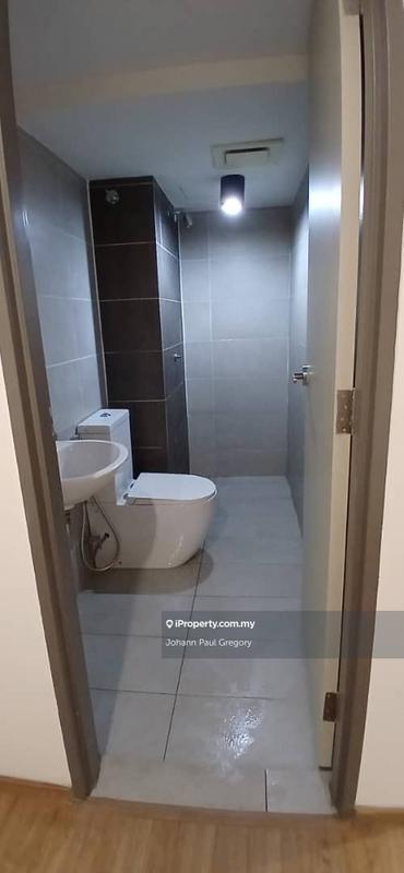 Service Residence for Sale in Pinnacle Petaling Jaya by Johann Paul Gregory - iProperty.com.my