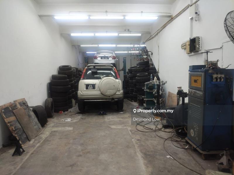 For Rent - Ampang Waterfront Shop Lot Ampang Selangor