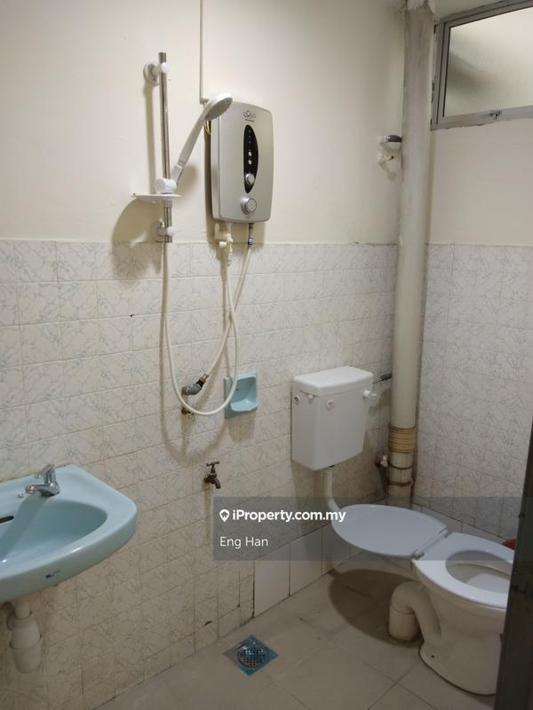 Rumah Pangsa untuk Dijual di Kuchai Entrepreneurs Park oleh Eng Han - iProperty.com.my